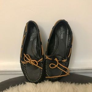 Black Leather Minnetonka Moccasins